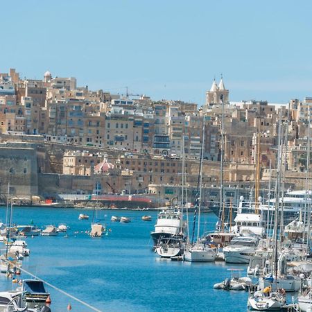 Authentic Gf Apartment With Terrace At The 3 Cities Marina Cospicua 외부 사진