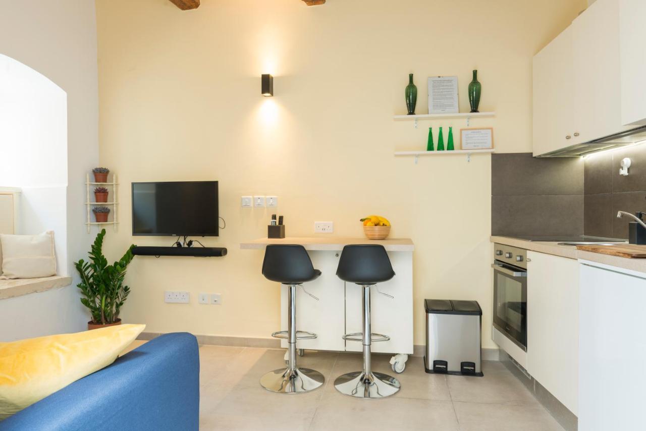 Authentic Gf Apartment With Terrace At The 3 Cities Marina Cospicua 외부 사진