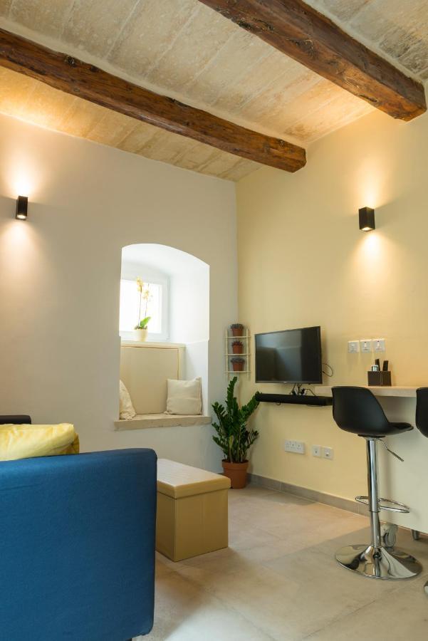 Authentic Gf Apartment With Terrace At The 3 Cities Marina Cospicua 외부 사진