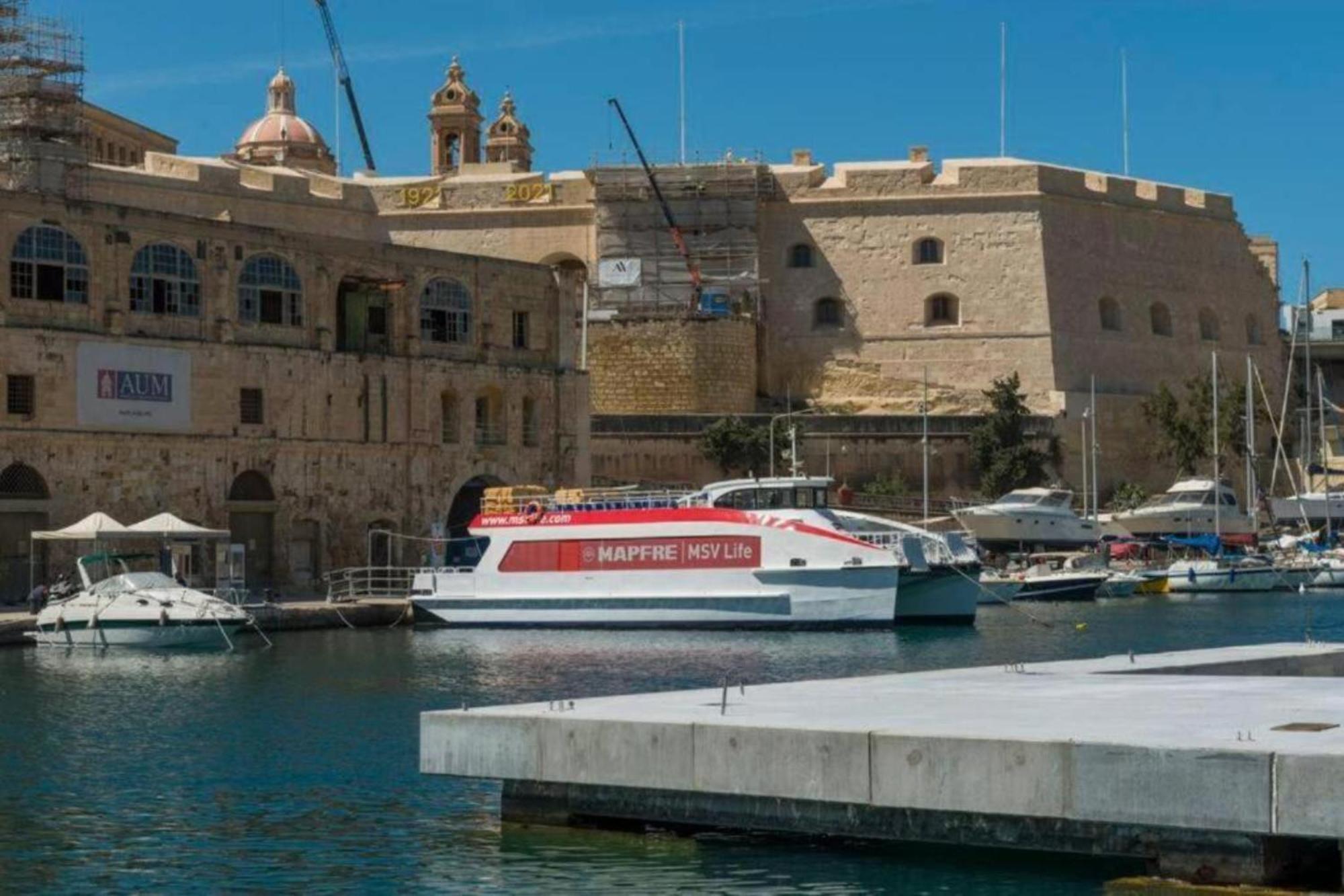 Authentic Gf Apartment With Terrace At The 3 Cities Marina Cospicua 외부 사진